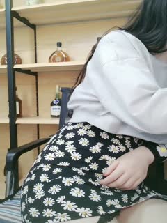 智齿电影年轻小情侣交换女友太精彩了【完整版58分钟已上传下面简阶】